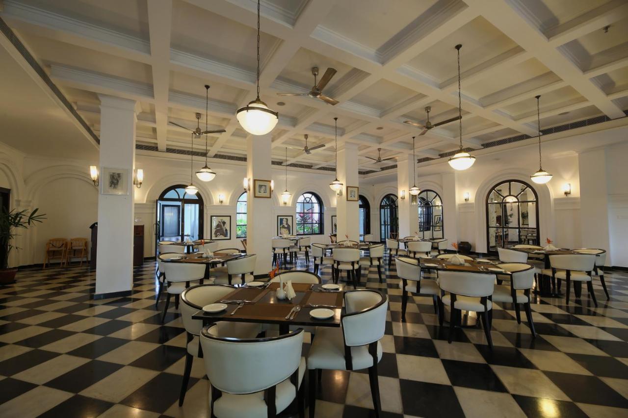 Alpha Old Court House Hotell Kochi Eksteriør bilde