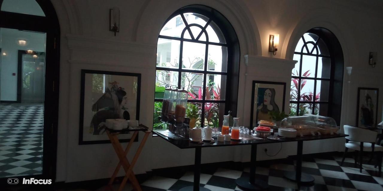 Alpha Old Court House Hotell Kochi Eksteriør bilde